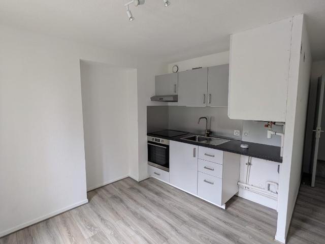 Appartement à louer, 2 pièces Sassenage 38360