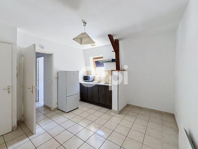 Appartement à louer 2 pièces • Terrasson Lavilledieu