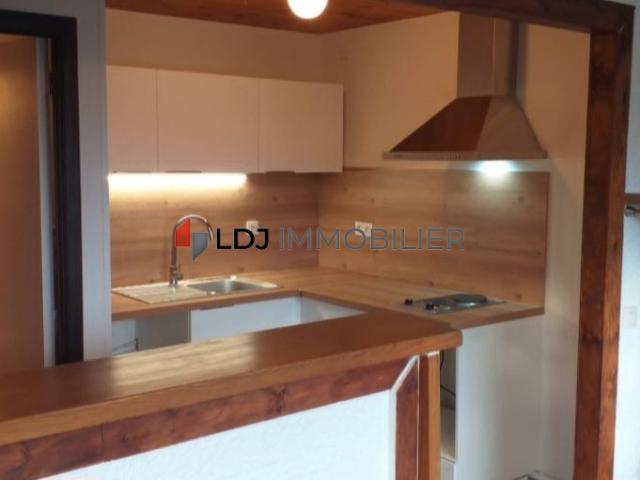 Appartement à louer, 2 pièces THUIR 66300