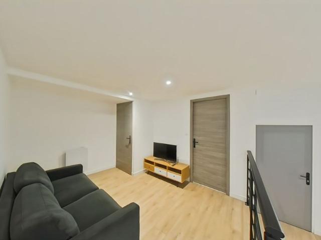 Appartement à louer 2 pièces • Valence