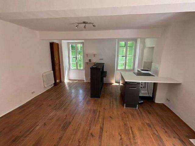Appartement à louer 2 pièces • Vinon sur Verdon