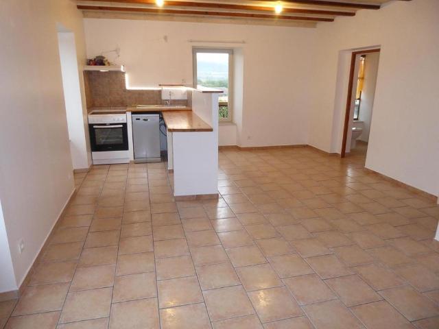 Appartement à louer, 2 pièces Vogüé 07200