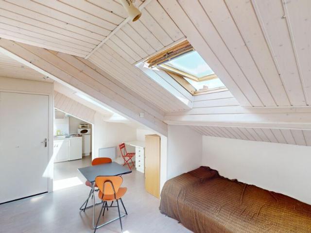Appartement à louer 2 pièces • 15,58 m2 Saint Étienne