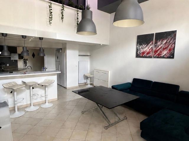 Appartement à louer 2 pièces