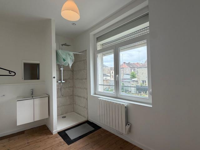 Appartement à louer 2 pièces 12 m