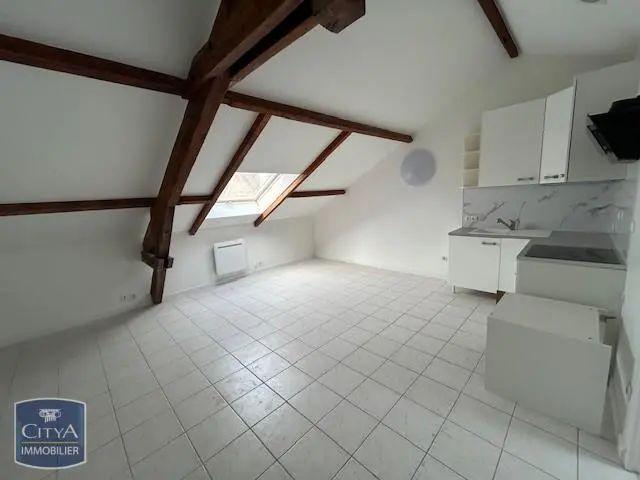 Appartement à louer 2 pièces 25.27m²