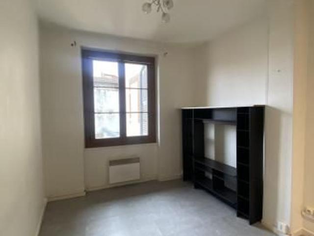 Appartement à louer 2 pièces 27 m²