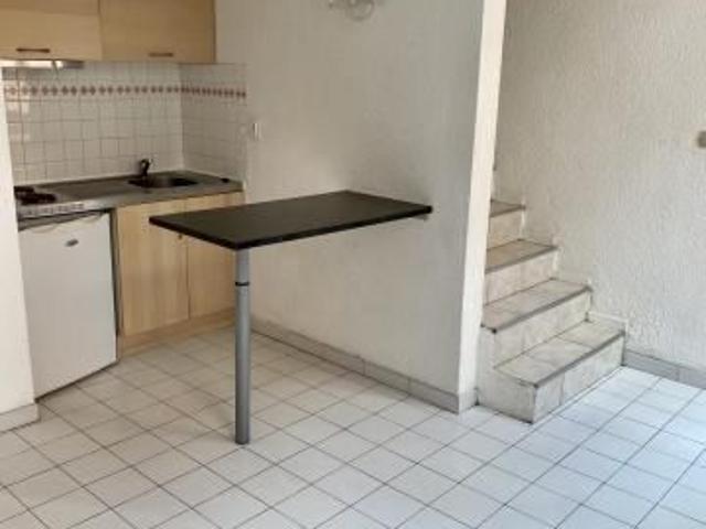 Appartement à louer 2 pièces 28 m²