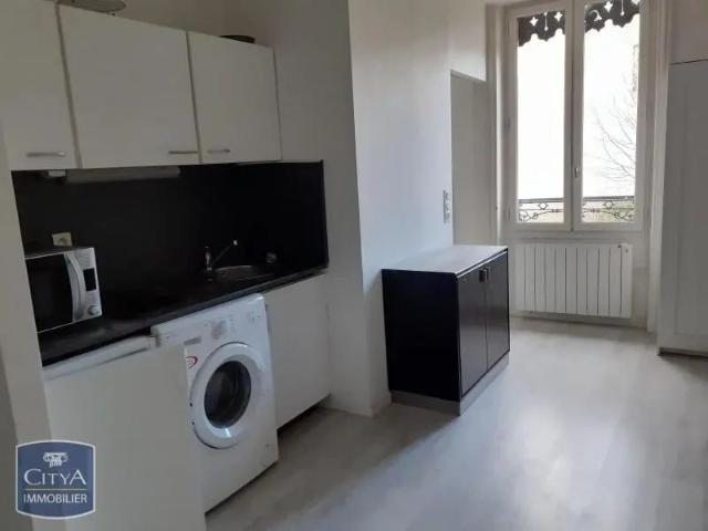 Appartement à louer 2 pièces 28.11m²