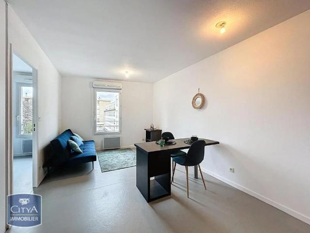 Appartement à louer 2 pièces 29.57m²