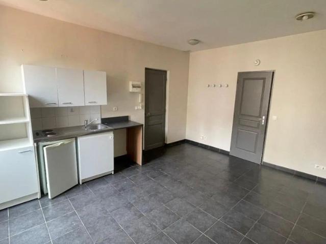Appartement à louer 2 pièces 29.65m²