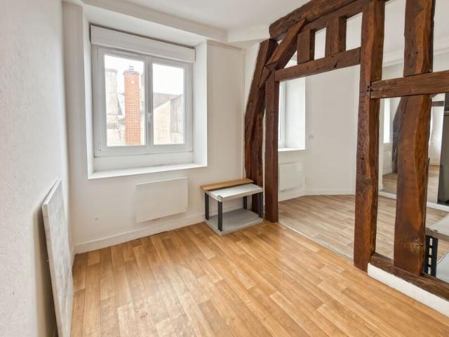 Appartement à louer 2 pièces • 21 m2 Orléans