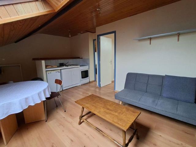 Appartement à louer 2 pièces • 23 m2 Carhaix Plouguer