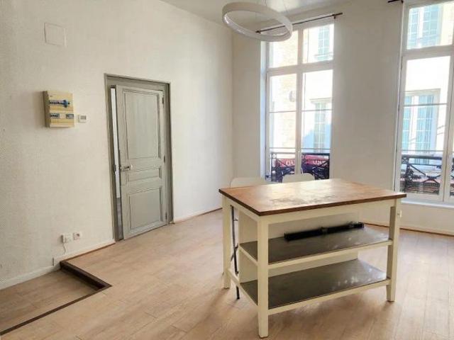 Appartement à louer 2 pièces 35.1m²