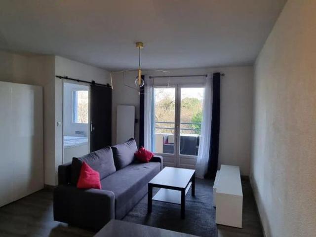 Appartement à louer 2 pièces 35.77m²