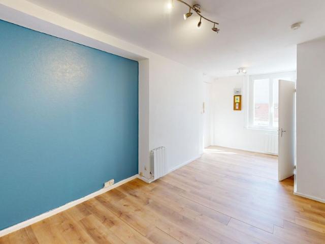 Appartement à louer 2 pièces • 35,70 m2 Saint Étienne