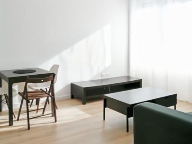 Appartement à louer 2 pièces • 36 m2 Aubervilliers