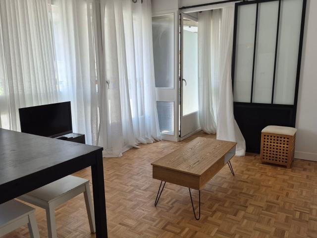 Appartement à louer 2 pièces 36 m