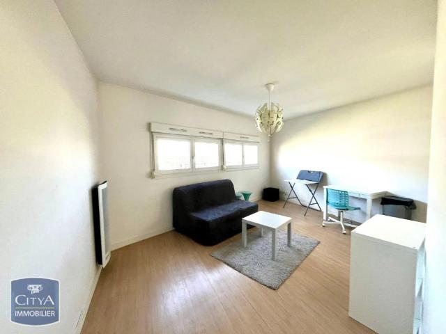 Appartement à louer 2 pièces 37.2m²