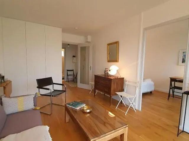Appartement à louer 2 pièces 37.6m²