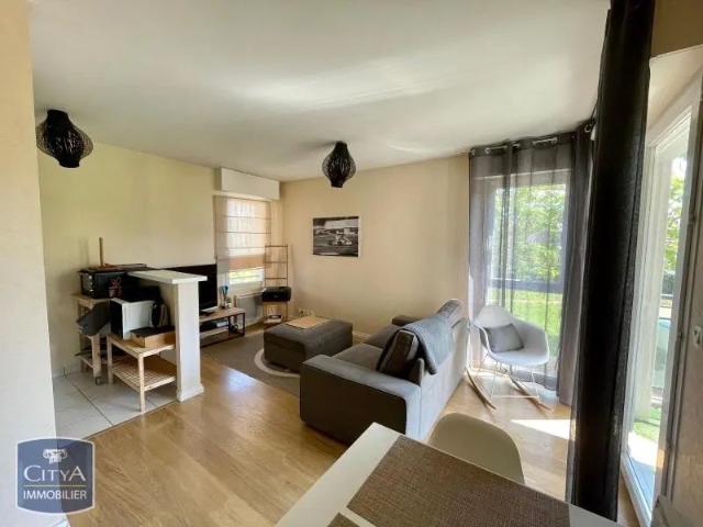 Appartement à louer 2 pièces 37.74m²