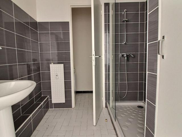 Appartement à louer 2 pièces 38 m