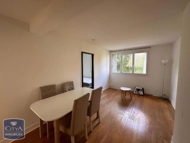 Appartement à louer 2 pièces 38.02m²