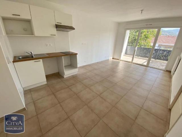 Appartement à louer 2 pièces 38.66m²