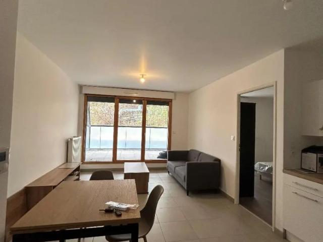 Appartement à louer 2 pièces 39.03m²