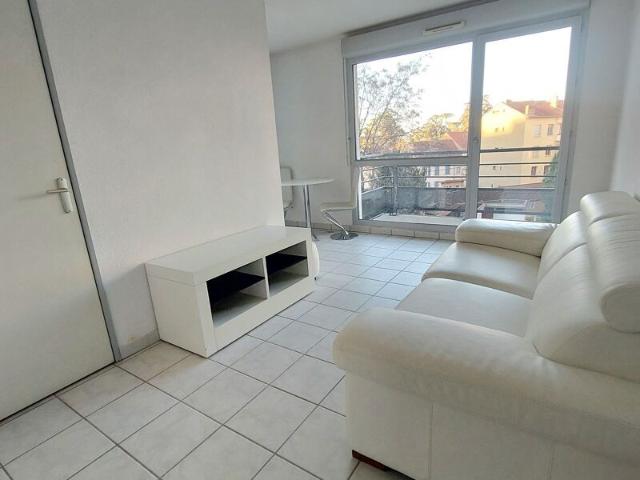 Appartement à louer 2 pièces • 39,80 m2 Villefranche sur Saône