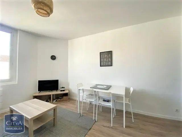 Appartement à louer 2 pièces 30.41m²