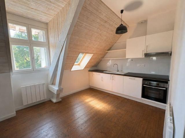 Appartement à louer 2 pièces • 31,48 m2 Lit et Mixe