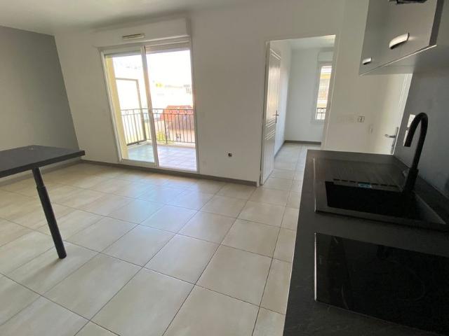 Appartement à louer 2 pièces • 31,43 m2 Rosny sous Bois