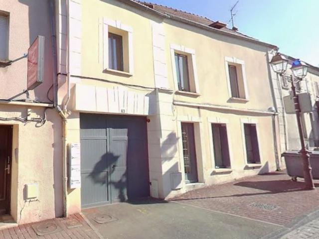 Appartement à louer 2 pièces • 31,55 m2 Roissy en France