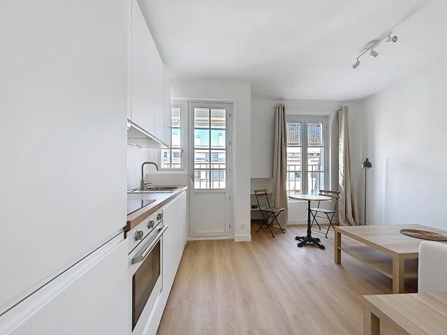Appartement à louer 2 pièces 32,05 m² | Paris 75012 MICHEL BIZOT | 1 500 € | Junot
