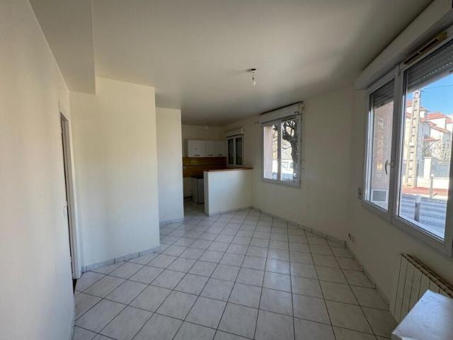 Appartement à louer 2 pièces • 32,73 m2 Tremblay en France