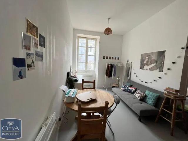 Appartement à louer 2 pièces 32.8m²