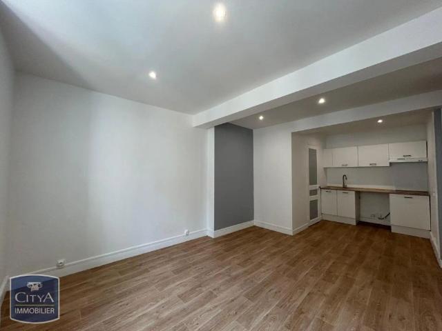 Appartement à louer 2 pièces 32.98m²