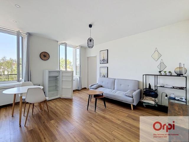 Appartement à louer 2 pièces • 32,90 m2 Montluçon