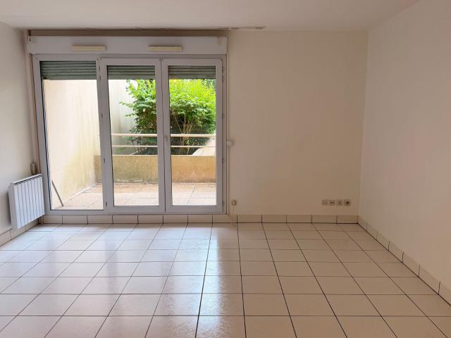 Appartement à louer 2 pièces 33 m