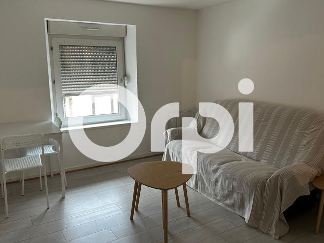Appartement à louer 2 pièces 33 m