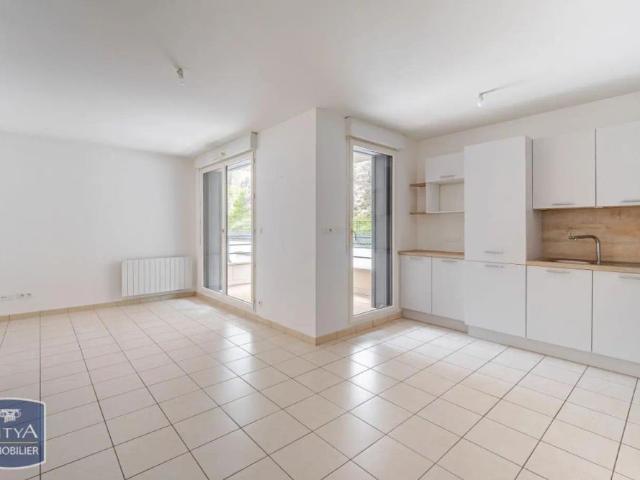 Appartement à louer 2 pièces 45.06m²