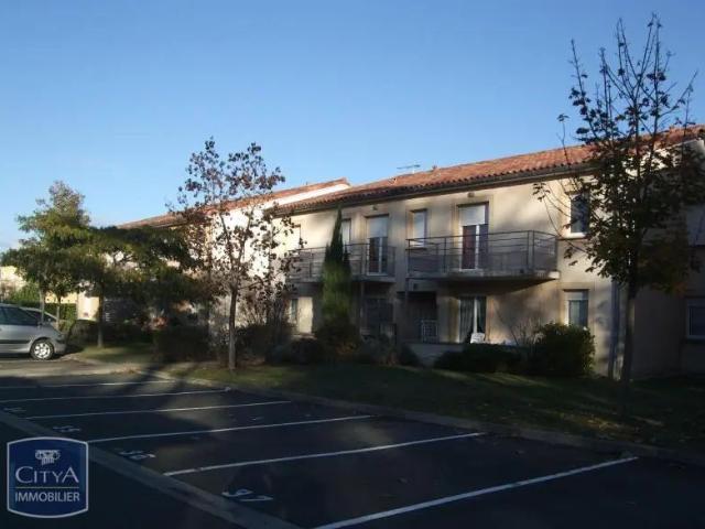 Appartement à louer 2 pièces 45.57m²