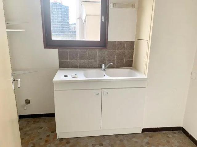Appartement à louer 2 pièces 45.95m²