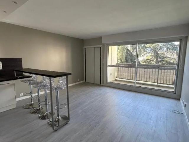Appartement à louer 2 pièces 45m²