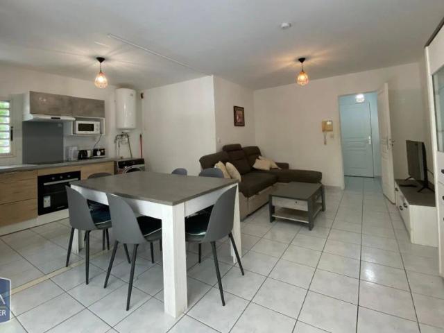 Appartement à louer 2 pièces 45m²