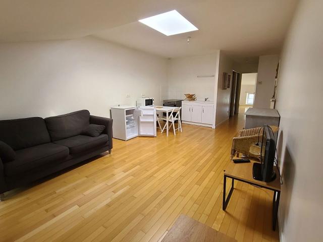 Appartement à louer 2 pièces 46 m