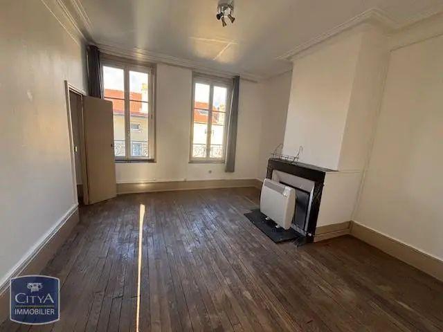 Appartement à louer 2 pièces 46.04m²