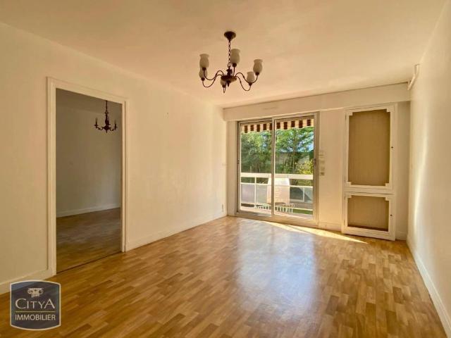 Appartement à louer 2 pièces 46.07m²