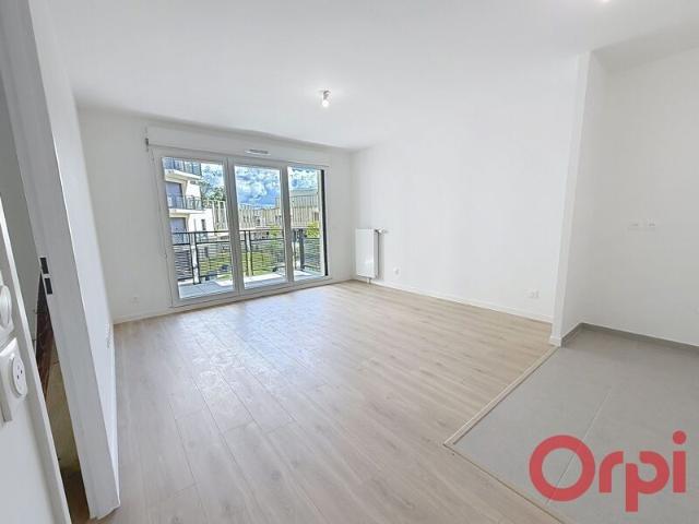 Appartement à louer 2 pièces • 46,14 m2 Châtenay Malabry